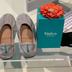 Silver Lake Tieks